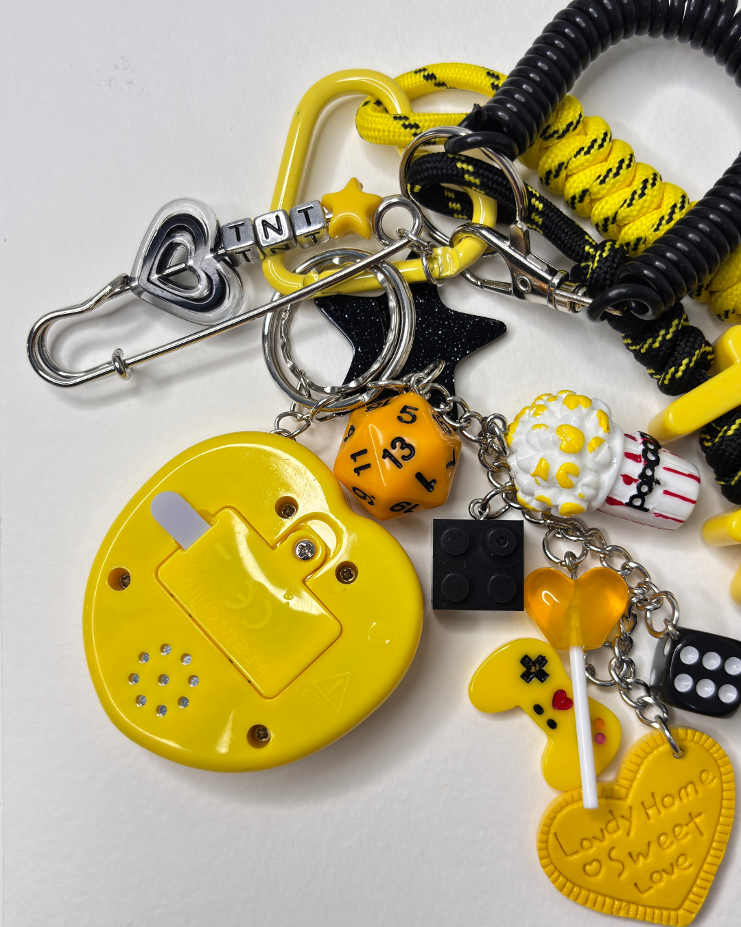 Pop & Play — Popcorn Game Machine Miu Style Bag Pendant