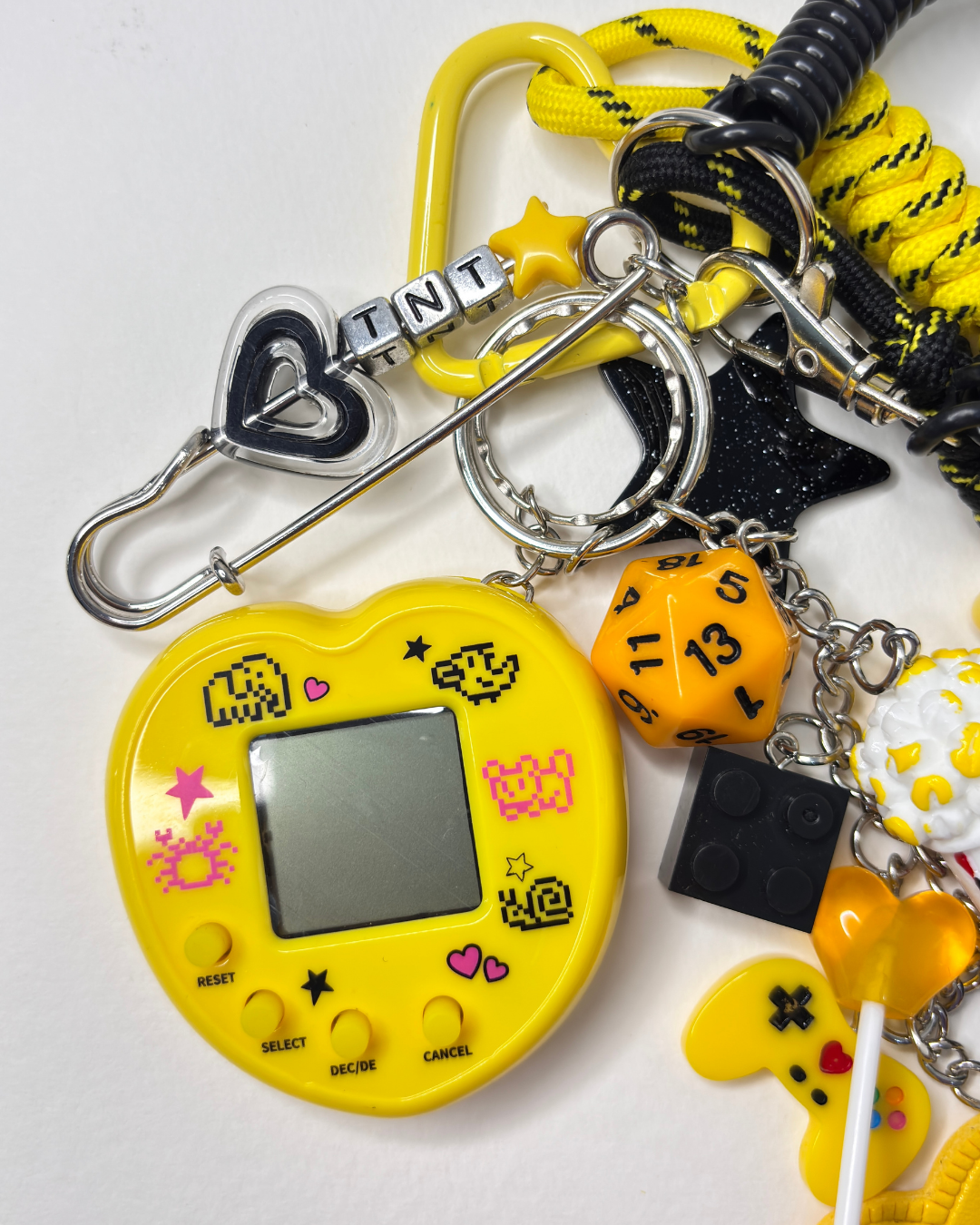 Pop & Play — Popcorn Game Machine Miu Style Bag Pendant